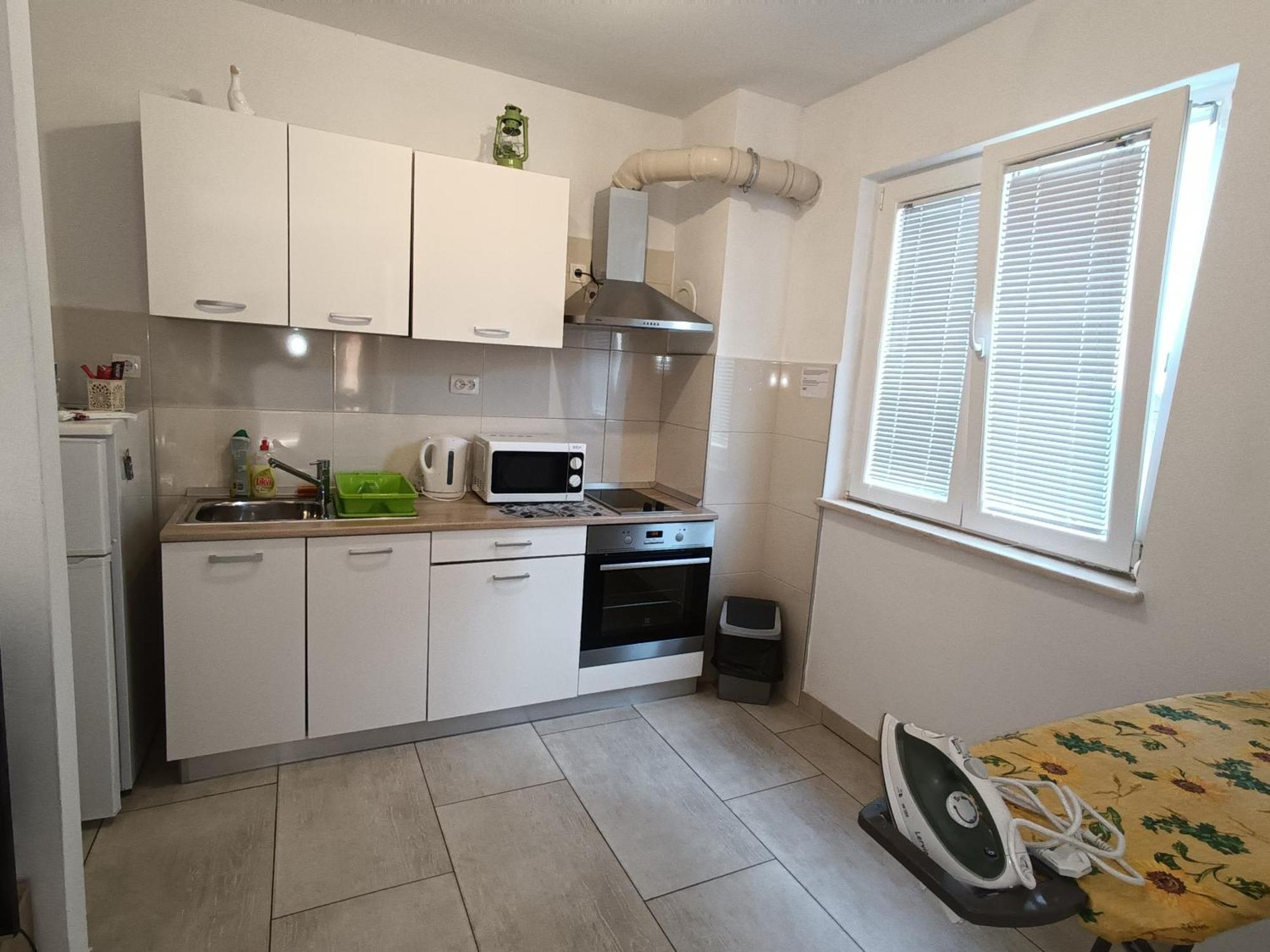 Nema Apartment